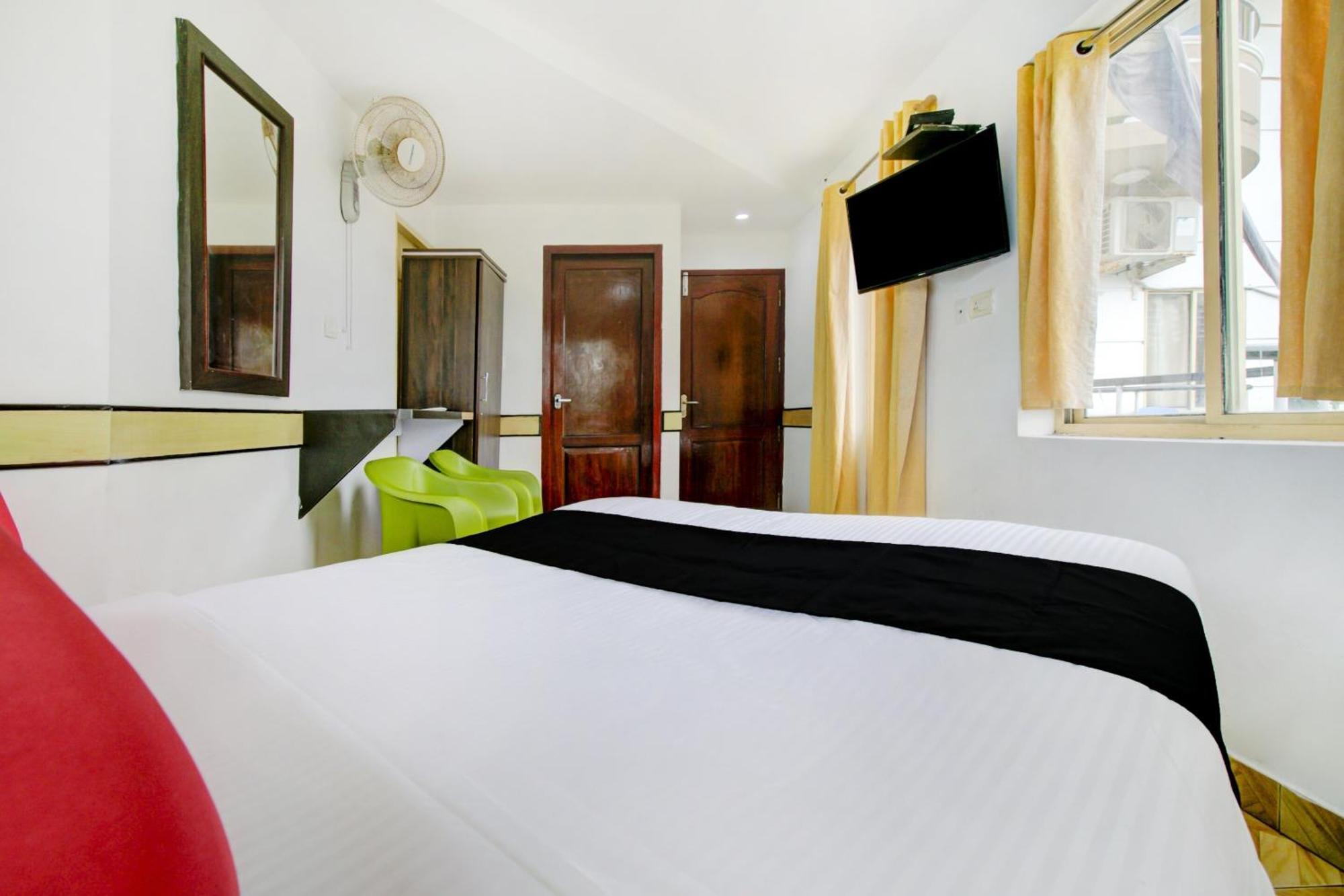 Collection O 75308 Floatel International Beach Resort Каннур Экстерьер фото